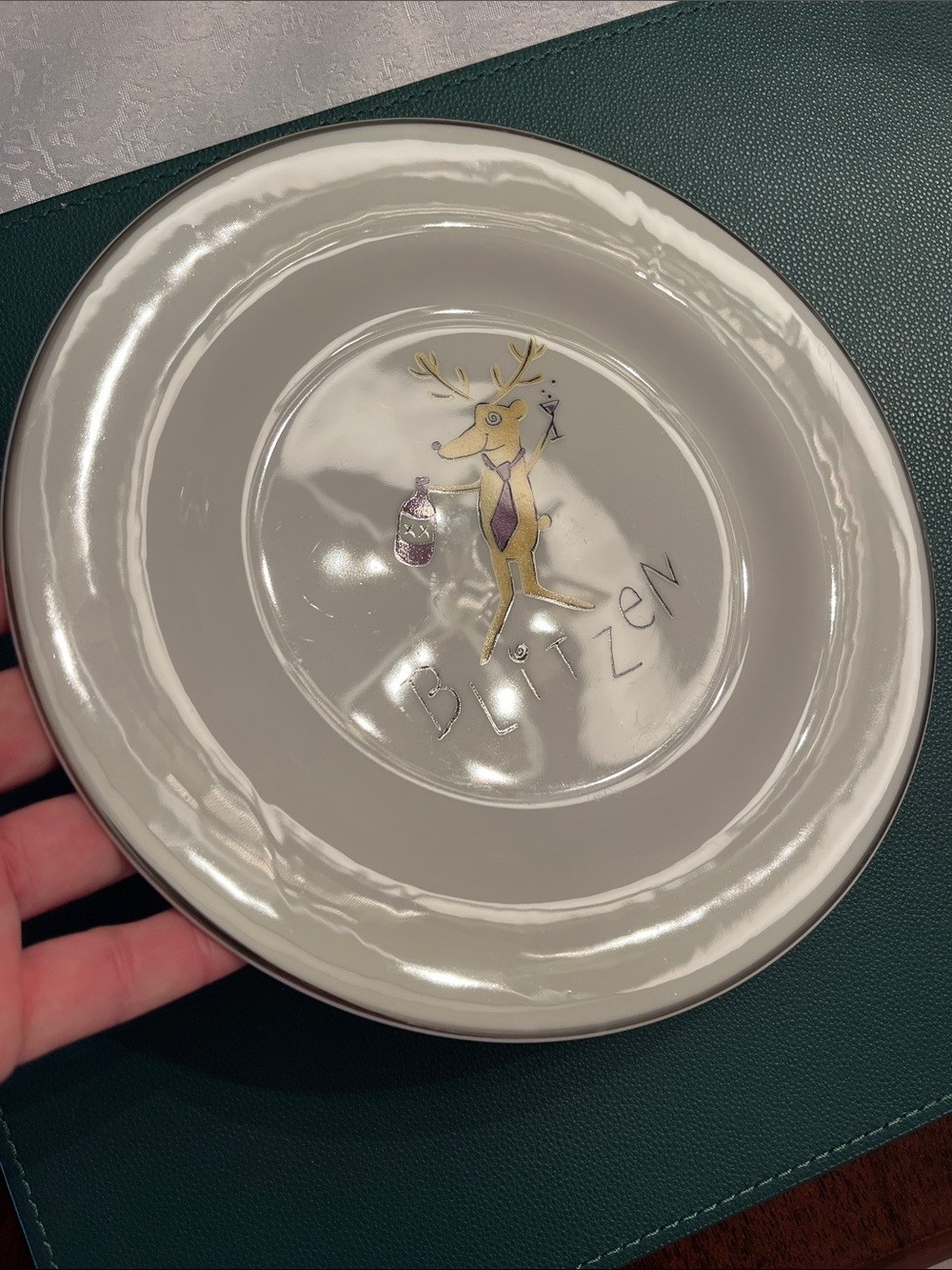 Pottery Barn Christmas White Salad/Dessert Plates Set of 4 - Picture 8 of 11
